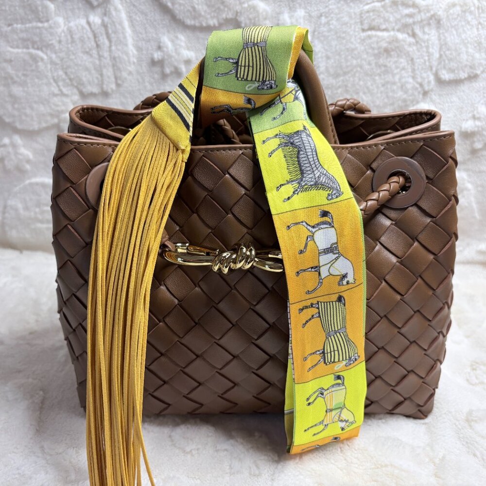 Fringe Handbag Wraps for Summer - Picture 2 of 15